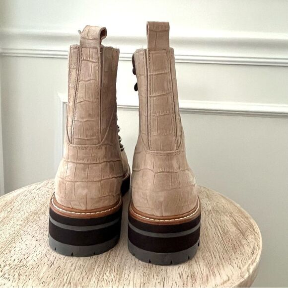 Marc Fisher Lizzie 2 Croc Lace Up Print Platform Combat Boots Tan 9.5 NWOB - Picture 9 of 13